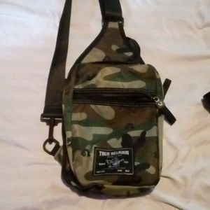 True Relgion bag